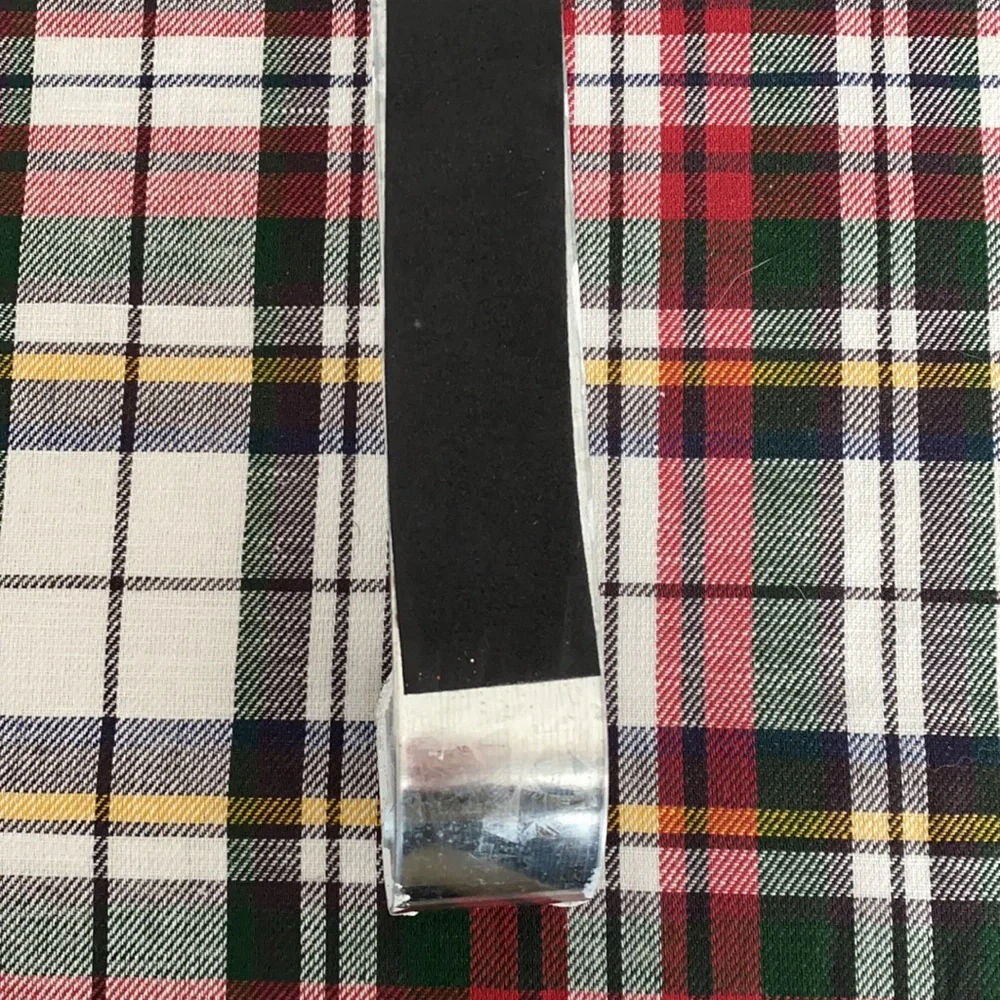 NWT! Holiday/Winter Wreath hanger with felt backing